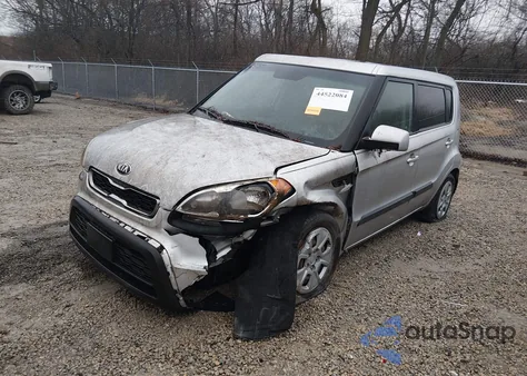 2013 Kia Soul из США, поврежденный, VIN KNDJT2A58D7586851